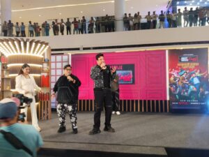 the kapil sharma show i tam in lucknow lulu mall with krishna abhishek and kiku sharda