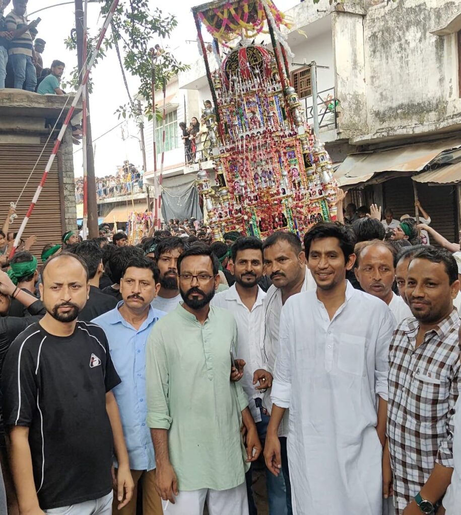 ज़ैदपुर में दस मुहर्रम का जुलूस सकुशल संपन्न, भाईचारे का अनूठा नजारा