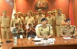 कुशीनगर पुलिस मुठभेड़ में 25-25 हजार के बदमाश घायल