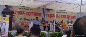 इफको विदाई समारोह मे संजय कुदेशिया ,संजय वैश्य सम्मानित हुए