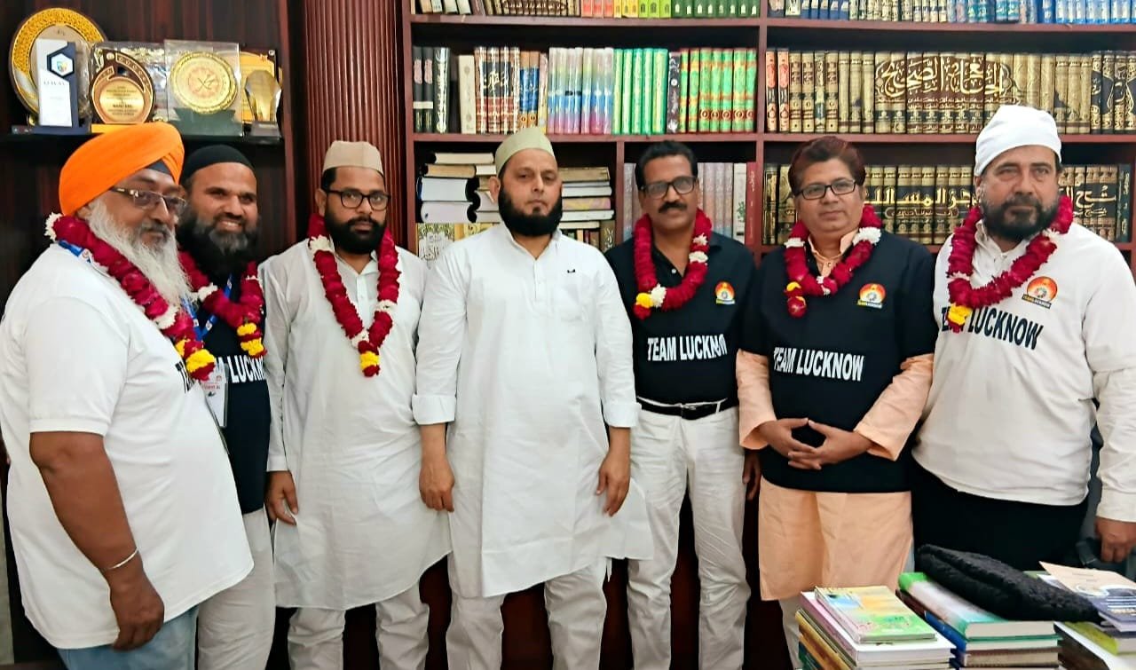 इस्लामिक सेंटर में टीम लखनऊ के राहत योद्धा सम्मानित   