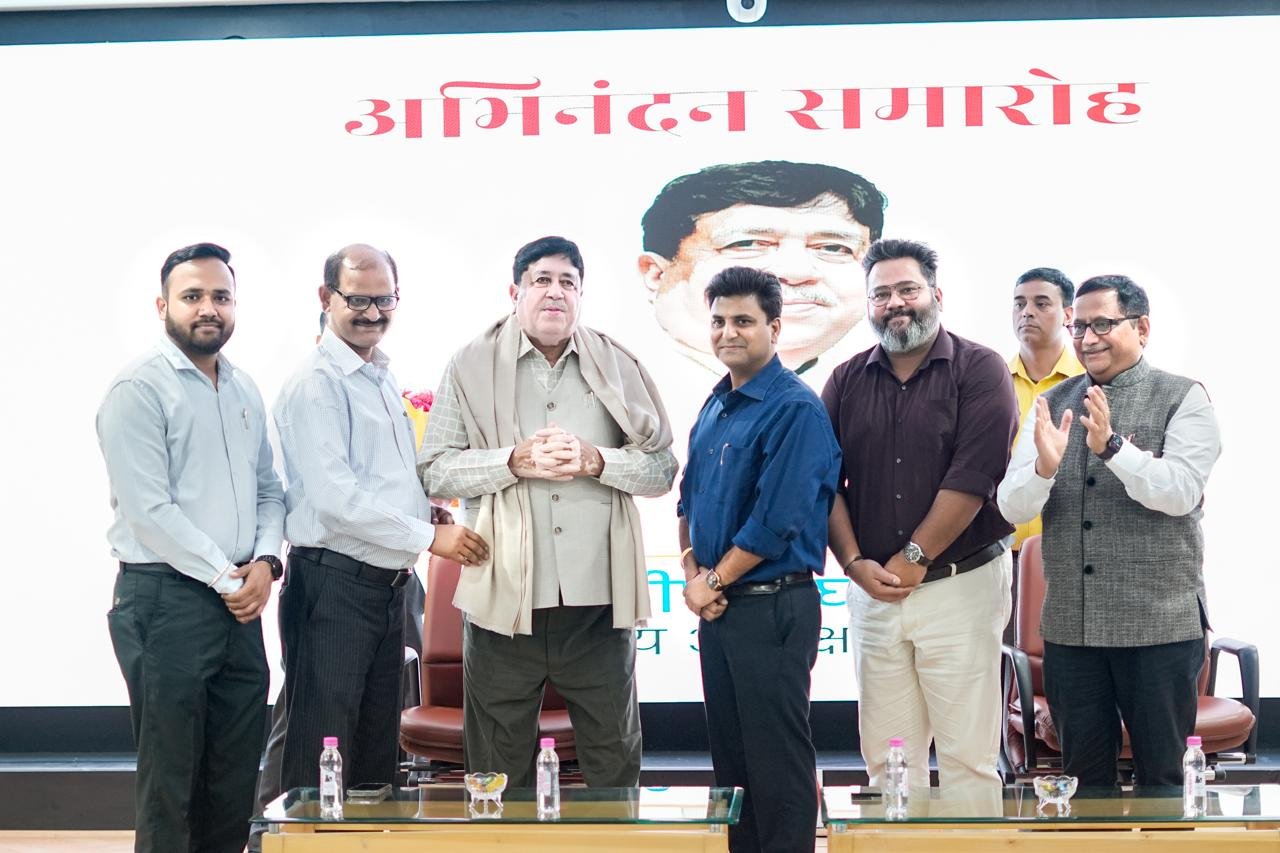 संघानी का दूरदर्सी नेतृत्व सेवा से सहकार से समृद्धि को सराहा