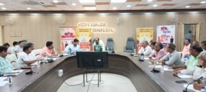 विभिन्न रोजगारपरक योजनाओं से सम्बन्धित कार्यों पर विशेष चर्चा।  