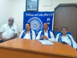 आर पी आई (ए) का 68 वा स्थापना दिवस 3, को महाड़ में