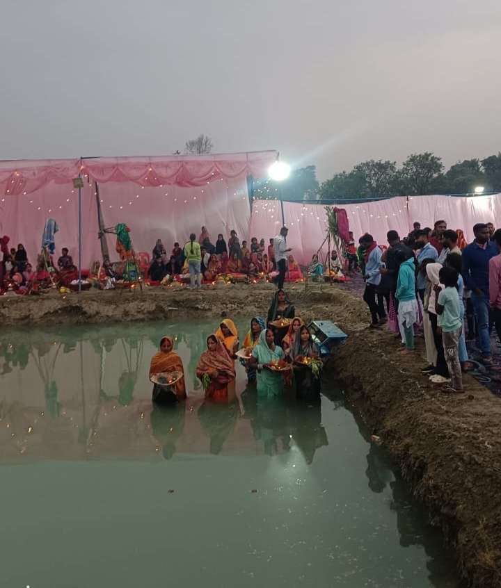 बलछत के नैपालगंज में भव्य छठ पूजा