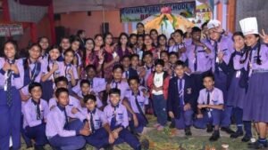 डिवाइन पब्लिक स्कूल में नेहरू जयंती पर भव्य बाल मेले का आयोजन