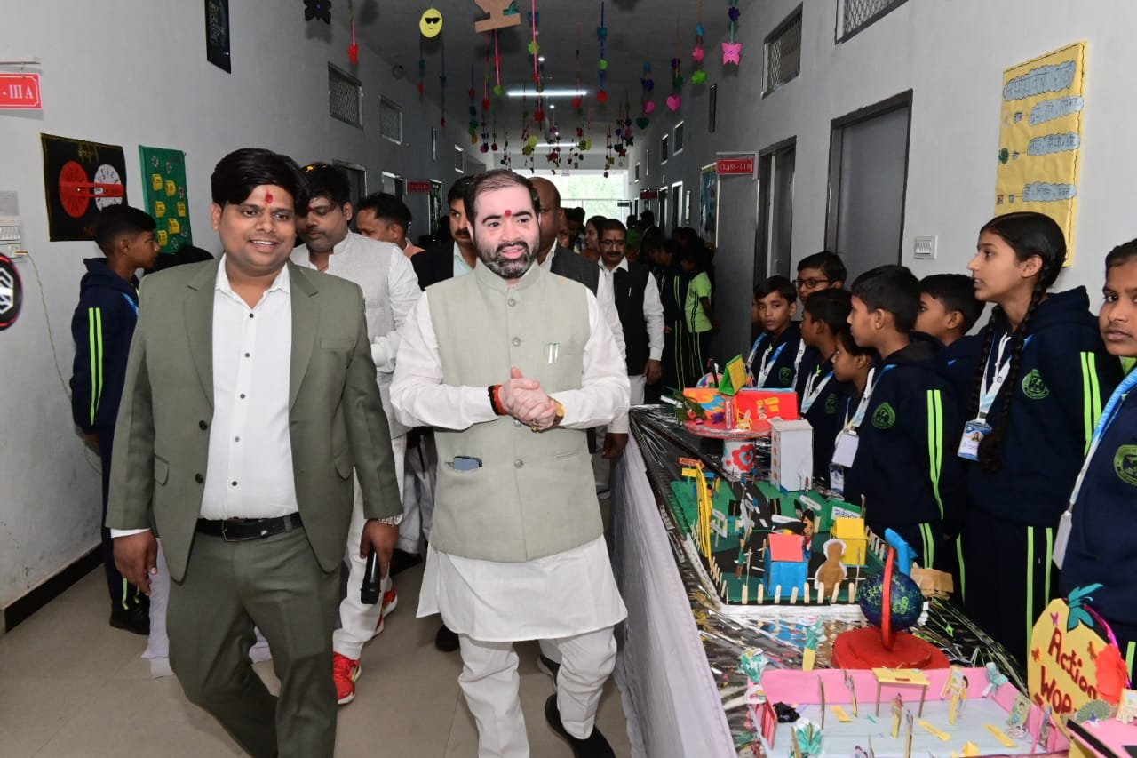 Apex Academy Exhibition Barabanki 