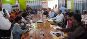 एसआईआर और मतदाता प्रपत्र के संदर्भ में अन्य आवश्यक जानकारियां दी। जिलाधिकारी: