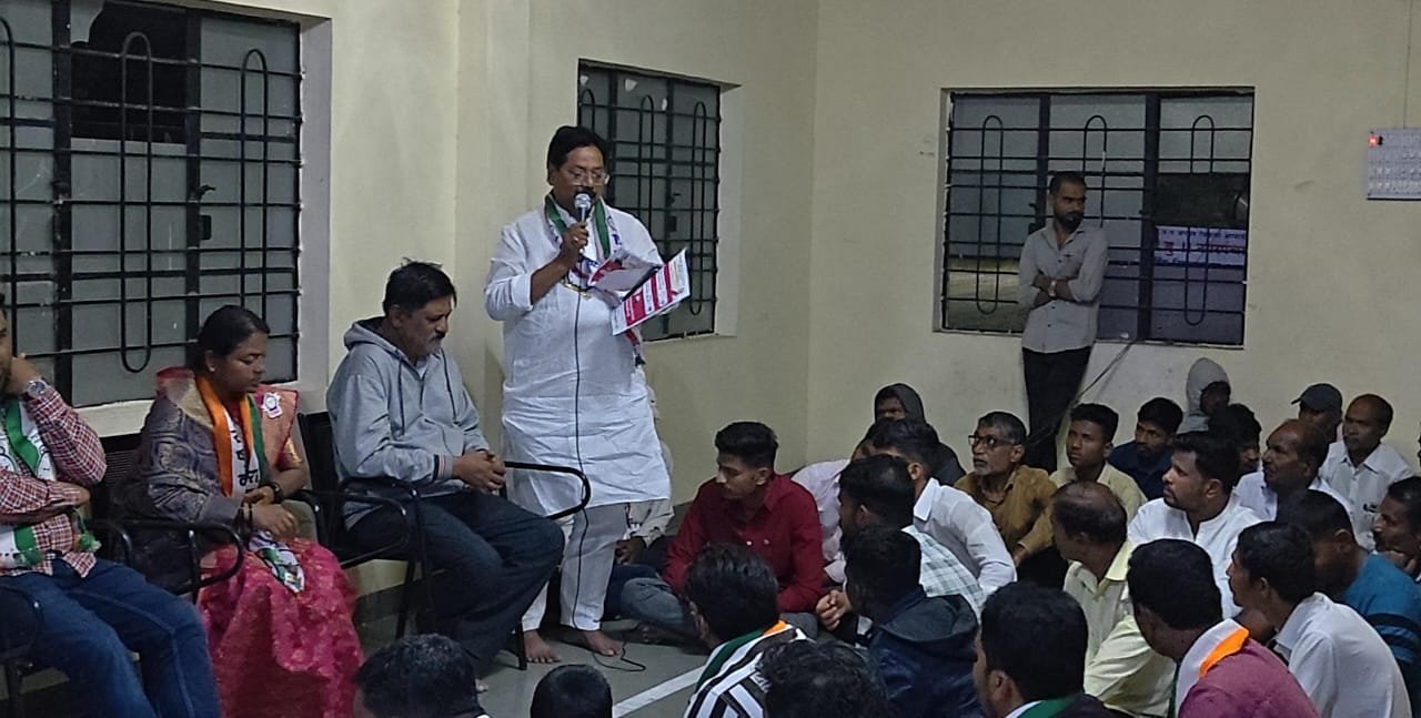 जिला परिषद , पंचायत समिति और नगरपालिका के चुनाव प्रचार में सिद्धार्थ टी. कांबले ने ताकत झोंकी