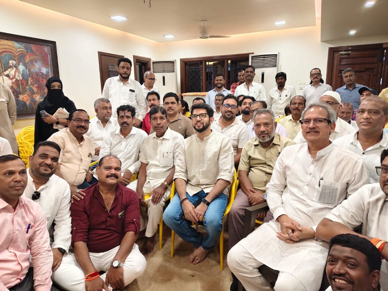 धारावी पुनर्विकास पर बढ़ा विवाद: अदानी के खिलाफ आंदोलन तेज, 7 दिसंबर को विशाल सभा