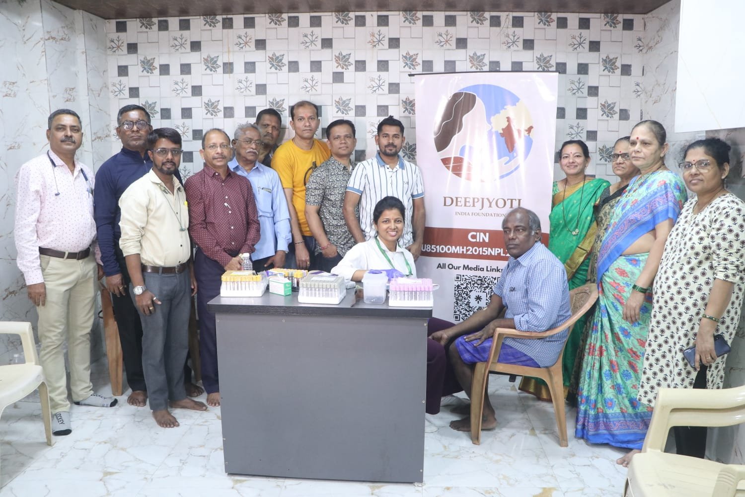 दिपज्योती इंडिया फाउंडेशन और मेट्रोपॉलिस लैब द्वारा संयुक्त रूप से आयोजित मधुमेह और थायरॉइड रक्त जांच शिविर लालबाग में संपन्न