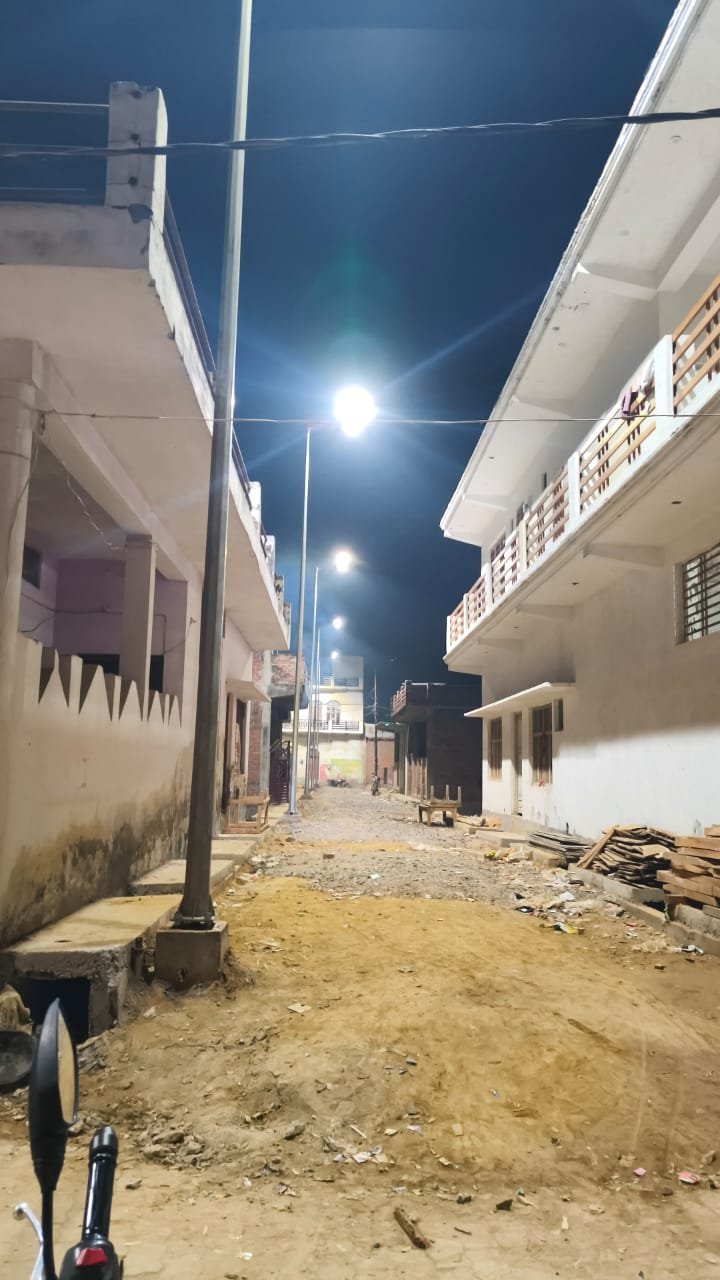 जैदपुर में दाऊद अलीम के नेतृत्व में सुपर फास्ट विकास: आज़ादनगर की गलियाँ अब रोशनी से जगमगाई