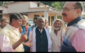 ग्राम सभा में कोटेदार चयन को लेकर हंगामा