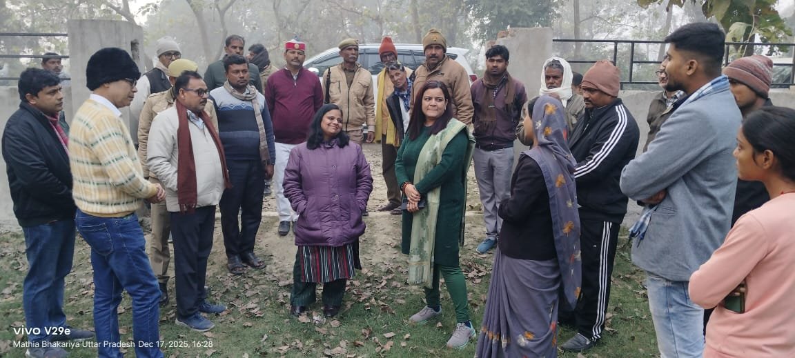 शहीदके स्मारक निर्माण में लापरवाही पर प्रशासन सख्त, नये सिरे से निर्माण का निर्देश