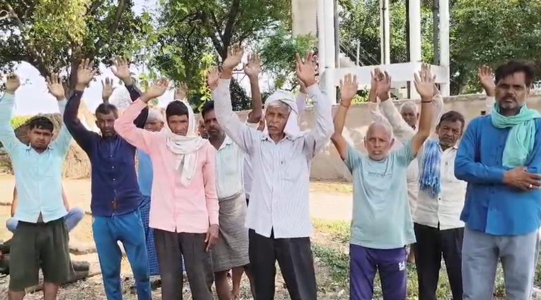 149 lakh की टंकी बेकार, पांच गांव अब भी प्यासे