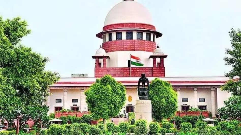 Vande Mataram न गाने पर सजा को लेकर सुप्रीम कोर्ट का रुख
