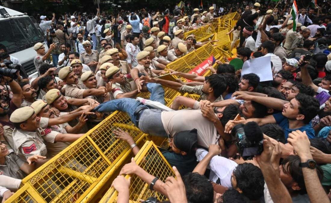 Gen-Z और विपक्ष का विरोध, राजनीति में युवाओं की नई आवाज