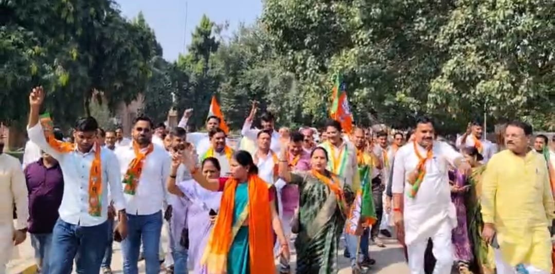 Congress के राष्ट्रीय अध्यक्ष खड़के के बयान पर भड़के भाजपाई, प्रदर्शन कर मांगा इस्तीफा